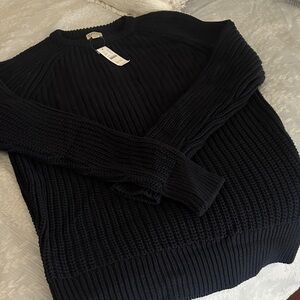 Navy Ribbed Sweater
